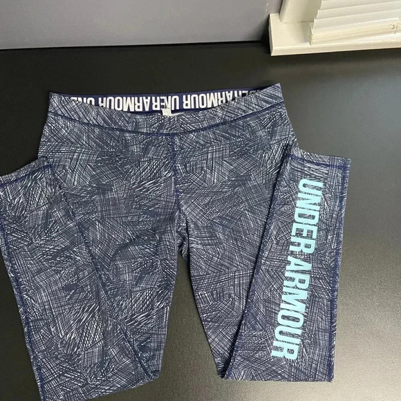 Under Armour Charged Leggings Blue SpellOut Women's (L ) Running Yoga Athleisure - Picture 2 of 14